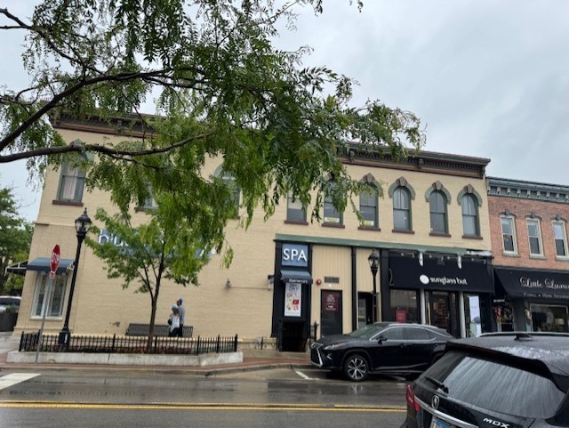 200 S Main Street, Naperville, IL 60540