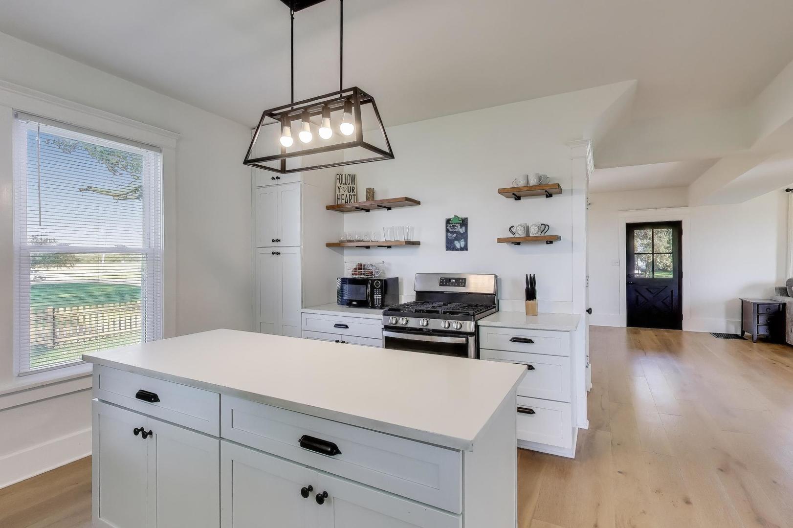 17128 Lukens Road, Sycamore, IL 60178