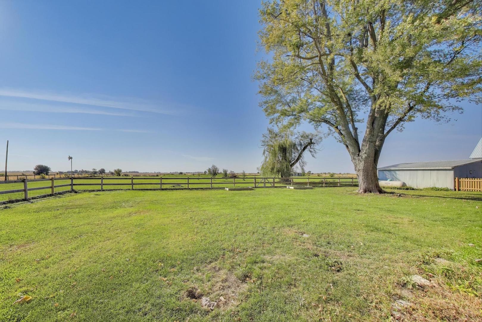 17128 Lukens Road, Sycamore, IL 60178