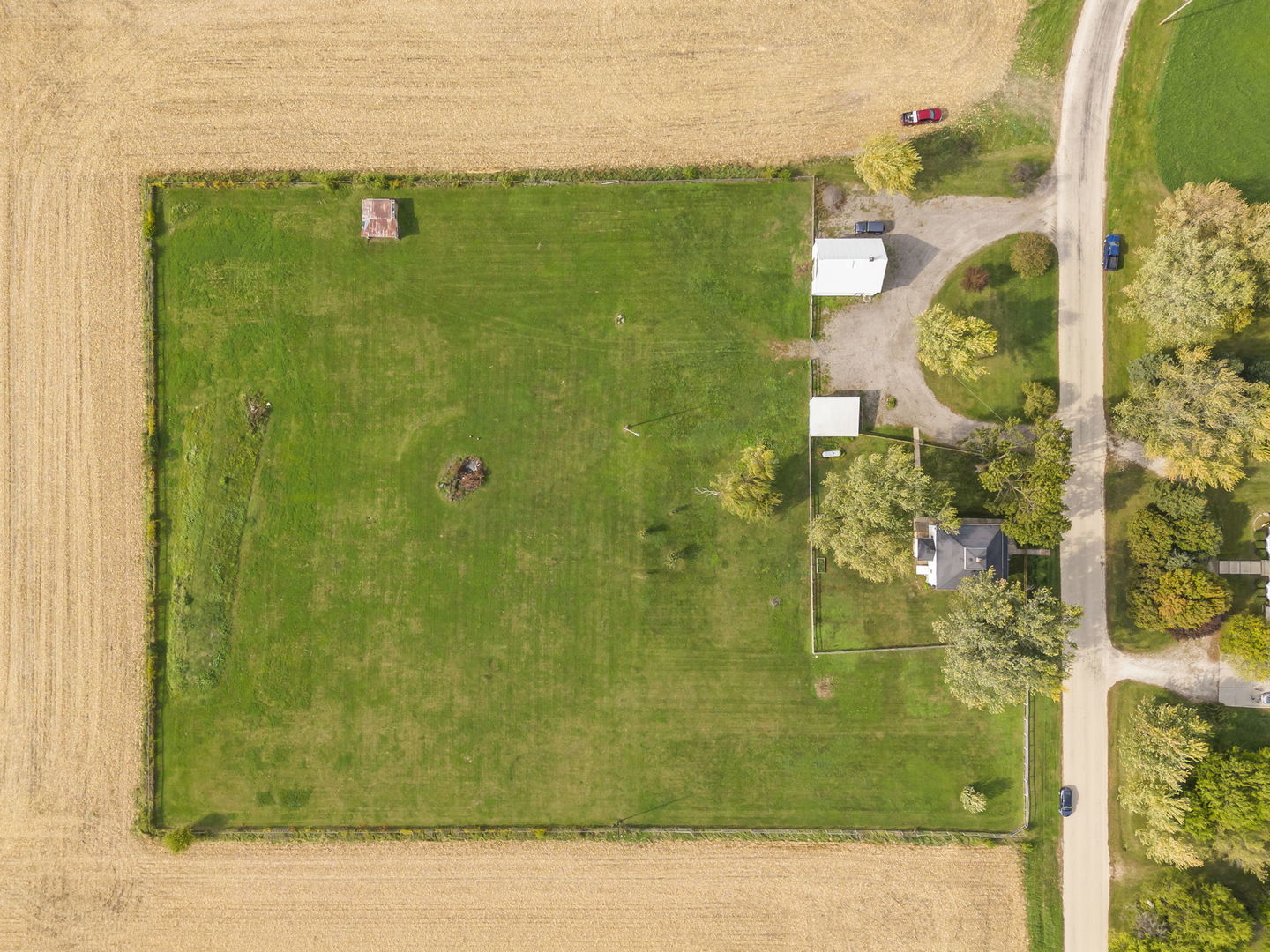 17128 Lukens Road, Sycamore, IL 60178