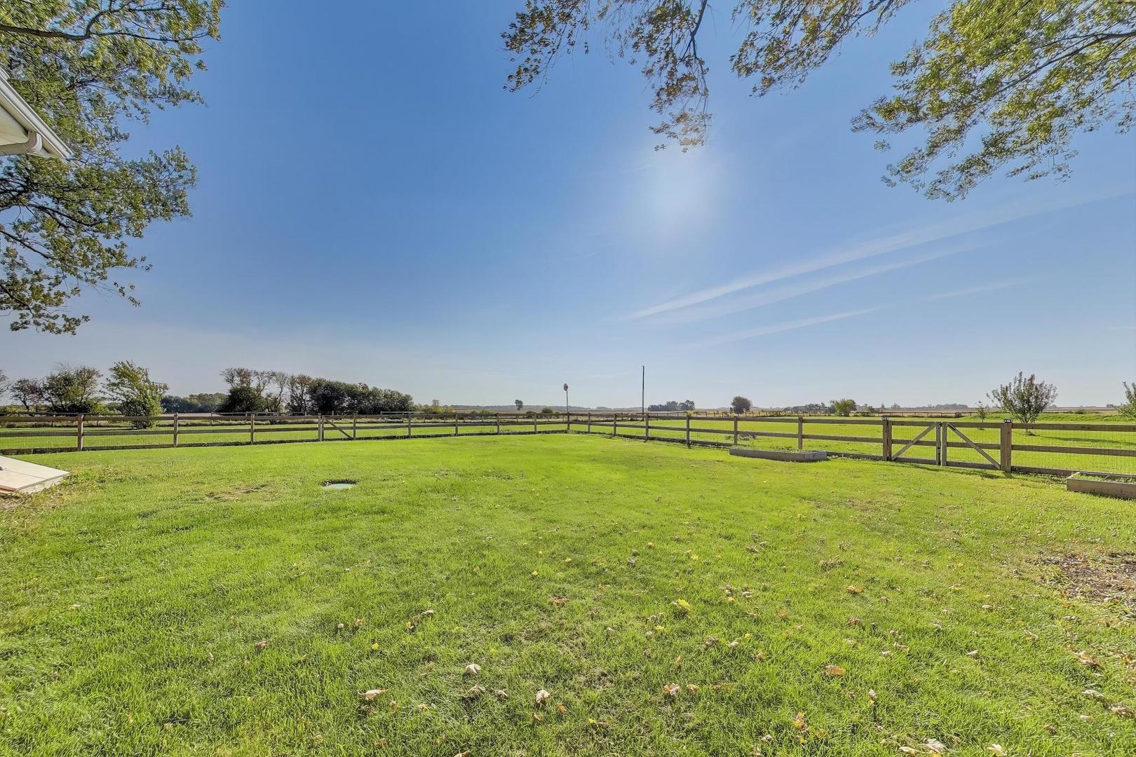 17128 Lukens Road, Sycamore, IL 60178