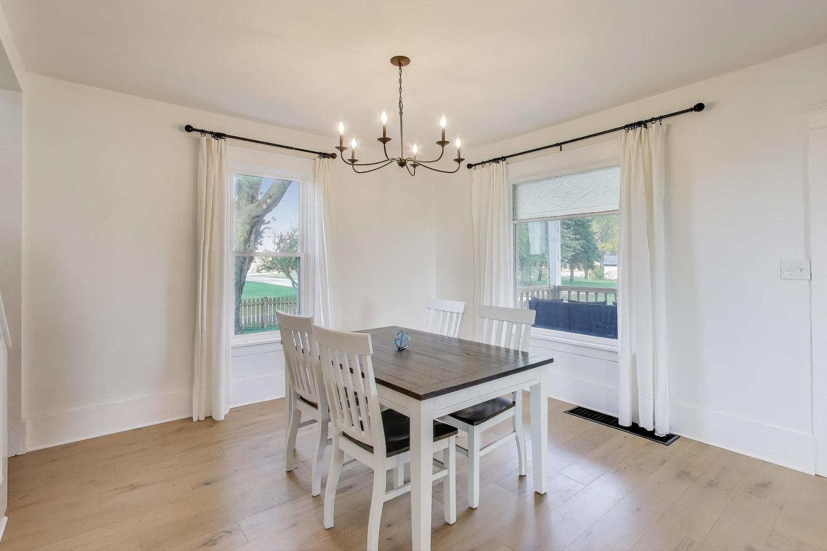 17128 Lukens Road, Sycamore, IL 60178