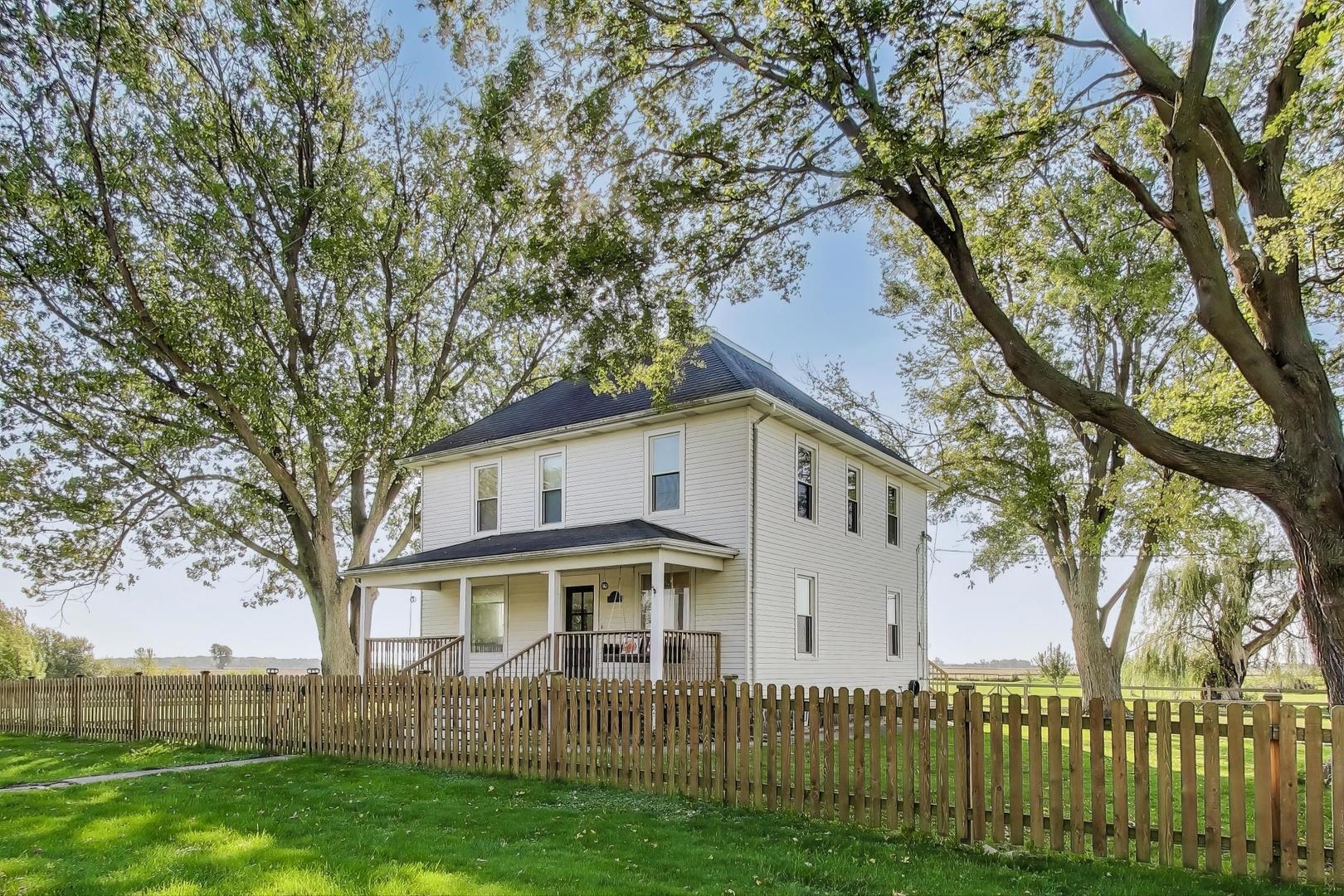 17128 Lukens Road, Sycamore, IL 60178