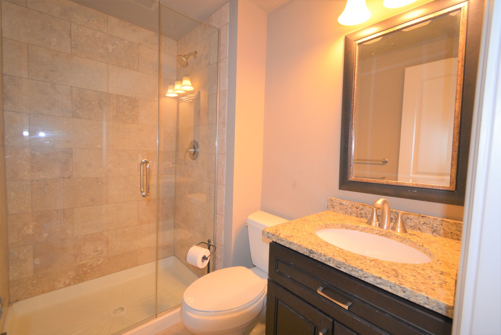 183 Cascade Drive, Indian Head Park, IL 60525