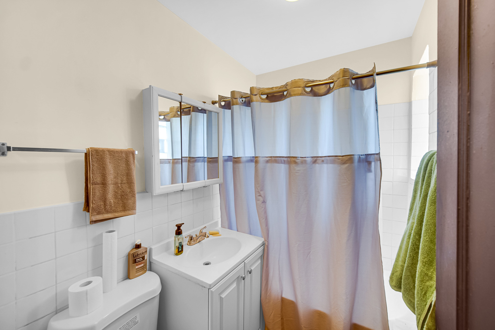 8907 S Cottage Grove Avenue, Chicago, IL 60619