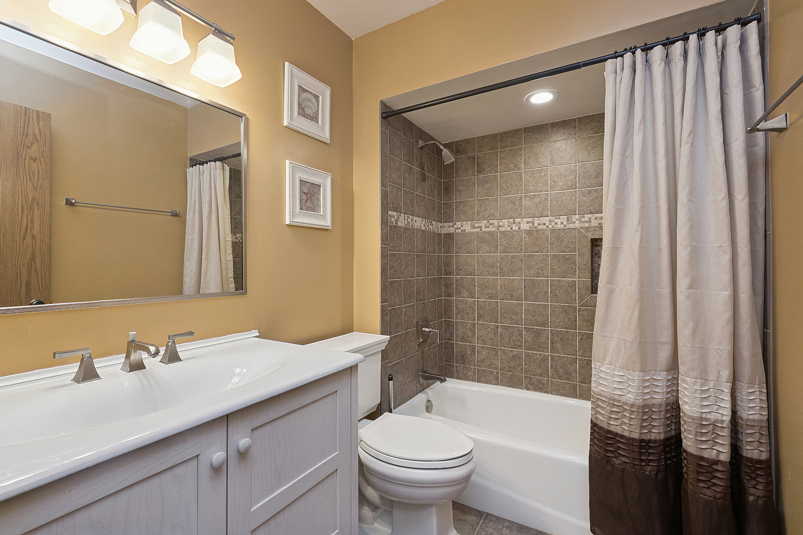 16107 Eagle Ridge Drive #3N, Tinley Park, IL 60477