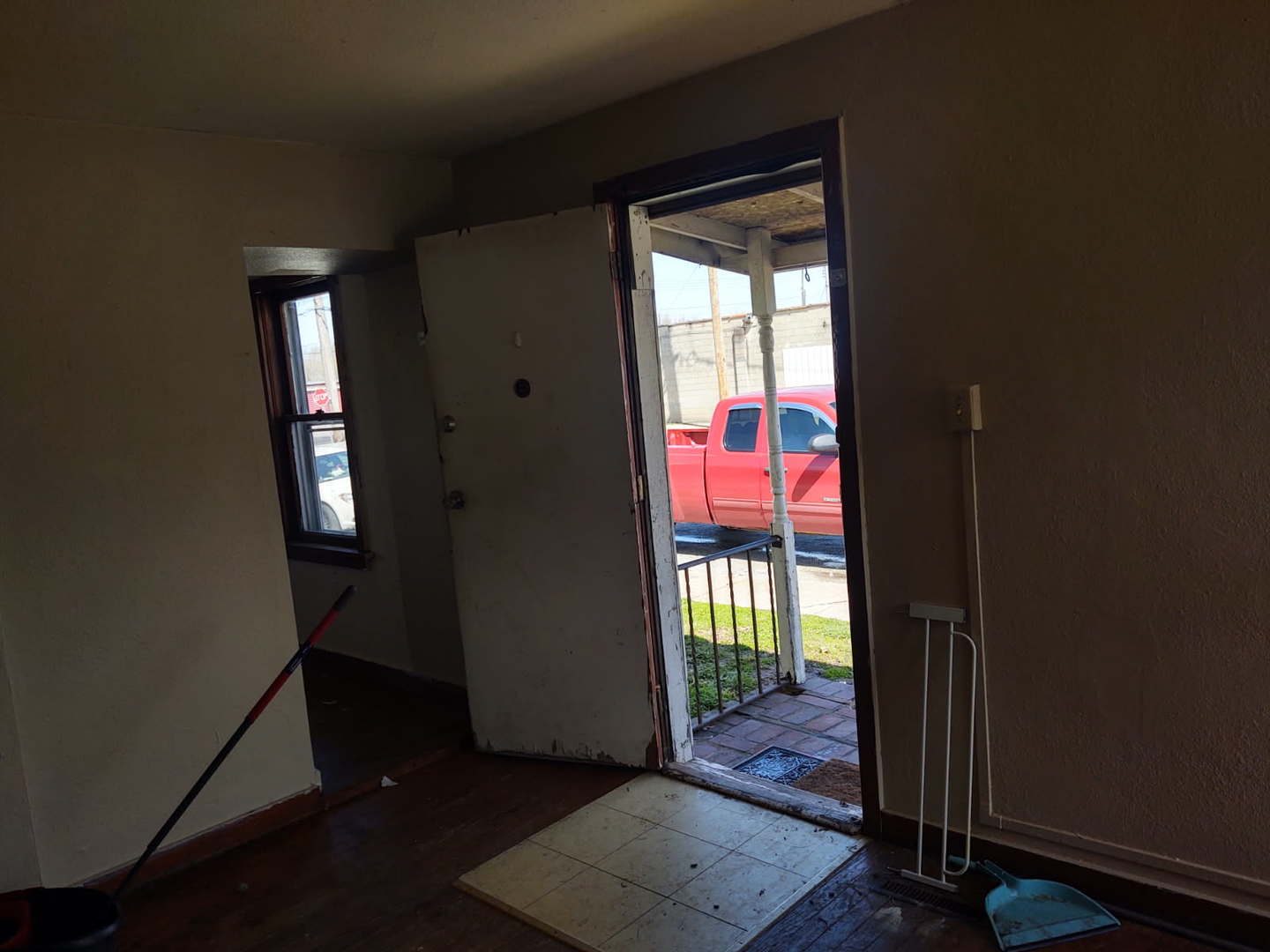 213 N Van Buren Street, New Athens, IL 62264