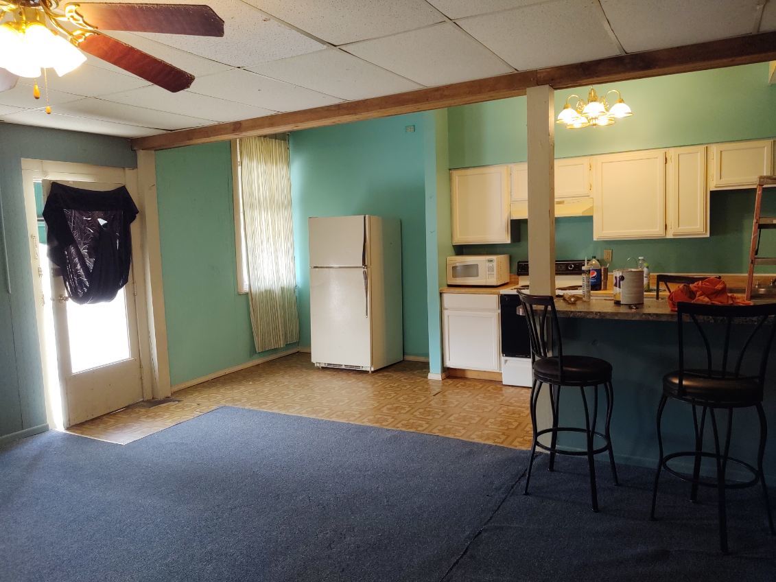 213 N Van Buren Street, New Athens, IL 62264