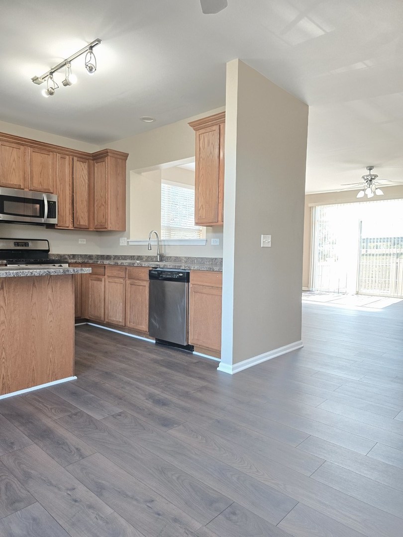 3401 Kentshire Circle #3401, Aurora, IL 60504