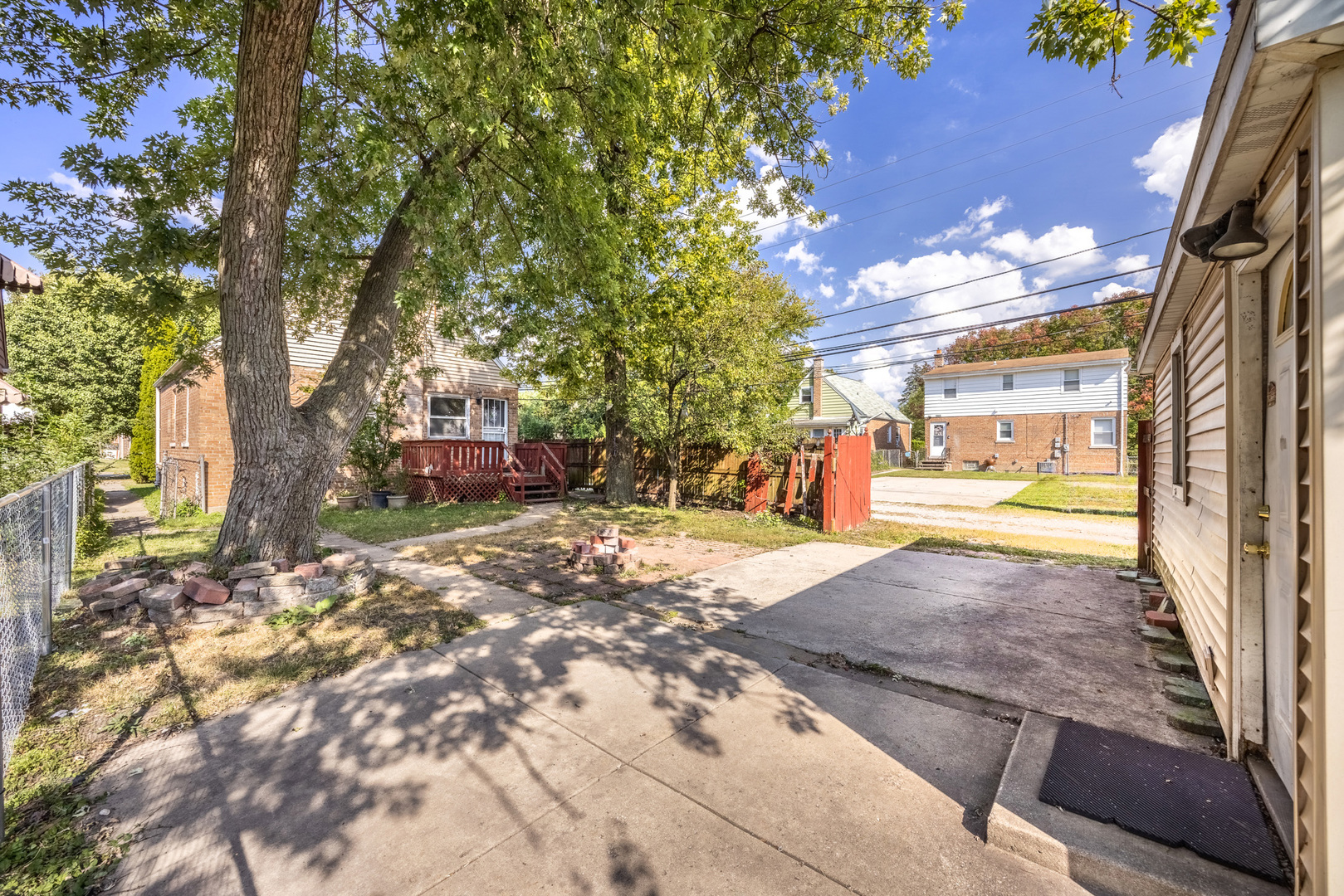 11 166th Street, Calumet City, IL 60409