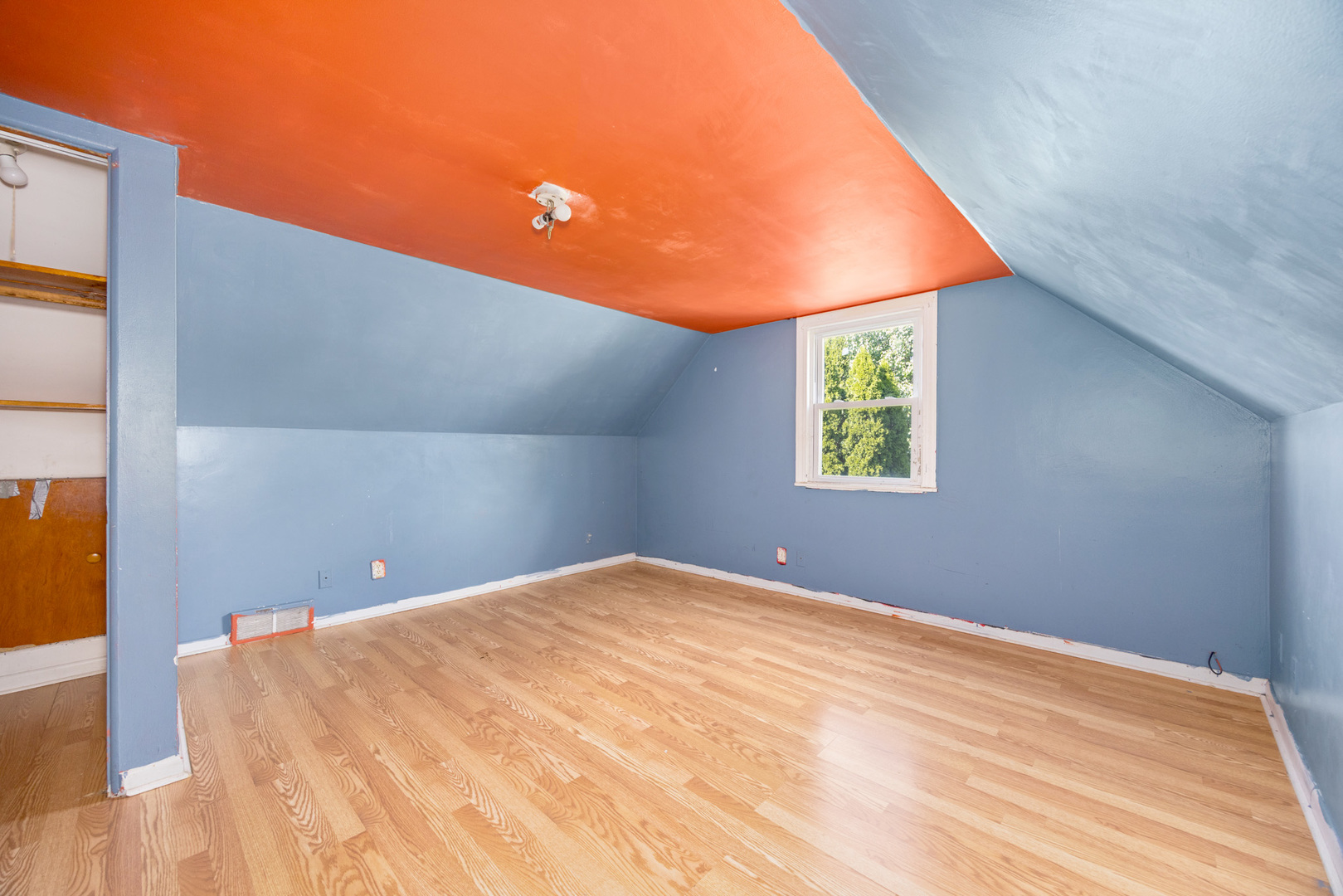 11 166th Street, Calumet City, IL 60409