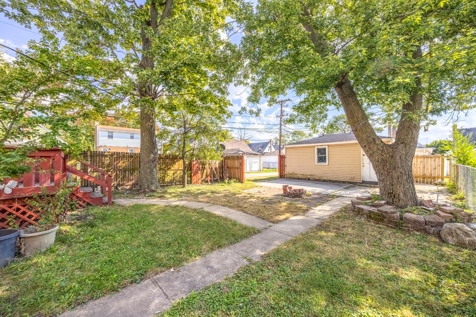 11 166th Street, Calumet City, IL 60409