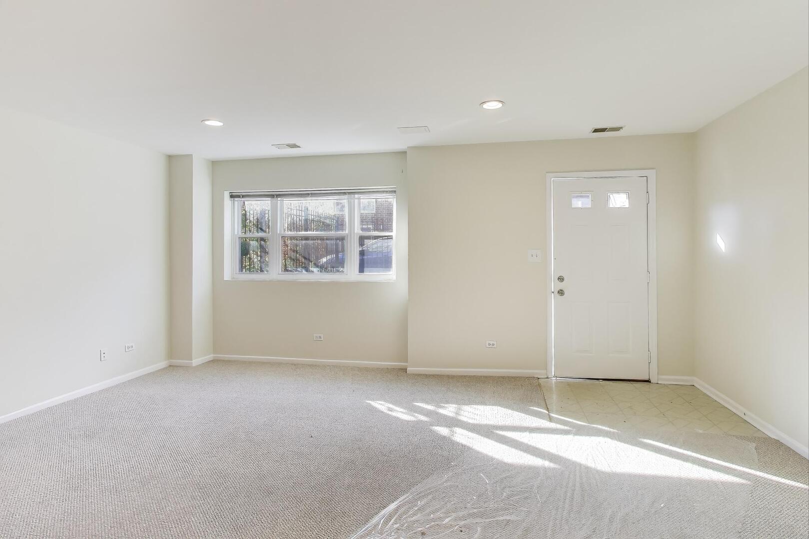 2318 W Flournoy Street #G, Chicago, IL 60612