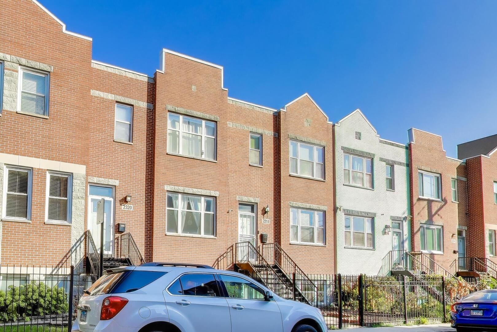 2318 W Flournoy Street #G, Chicago, IL 60612