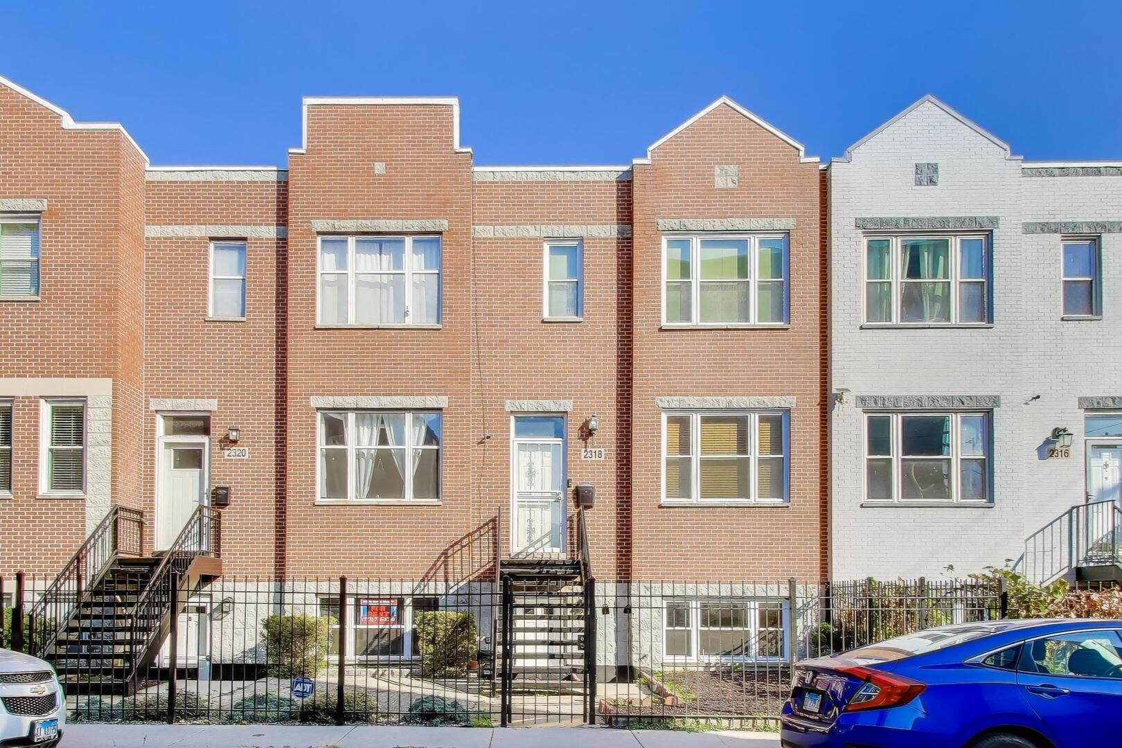 2318 W Flournoy Street #G, Chicago, IL 60612