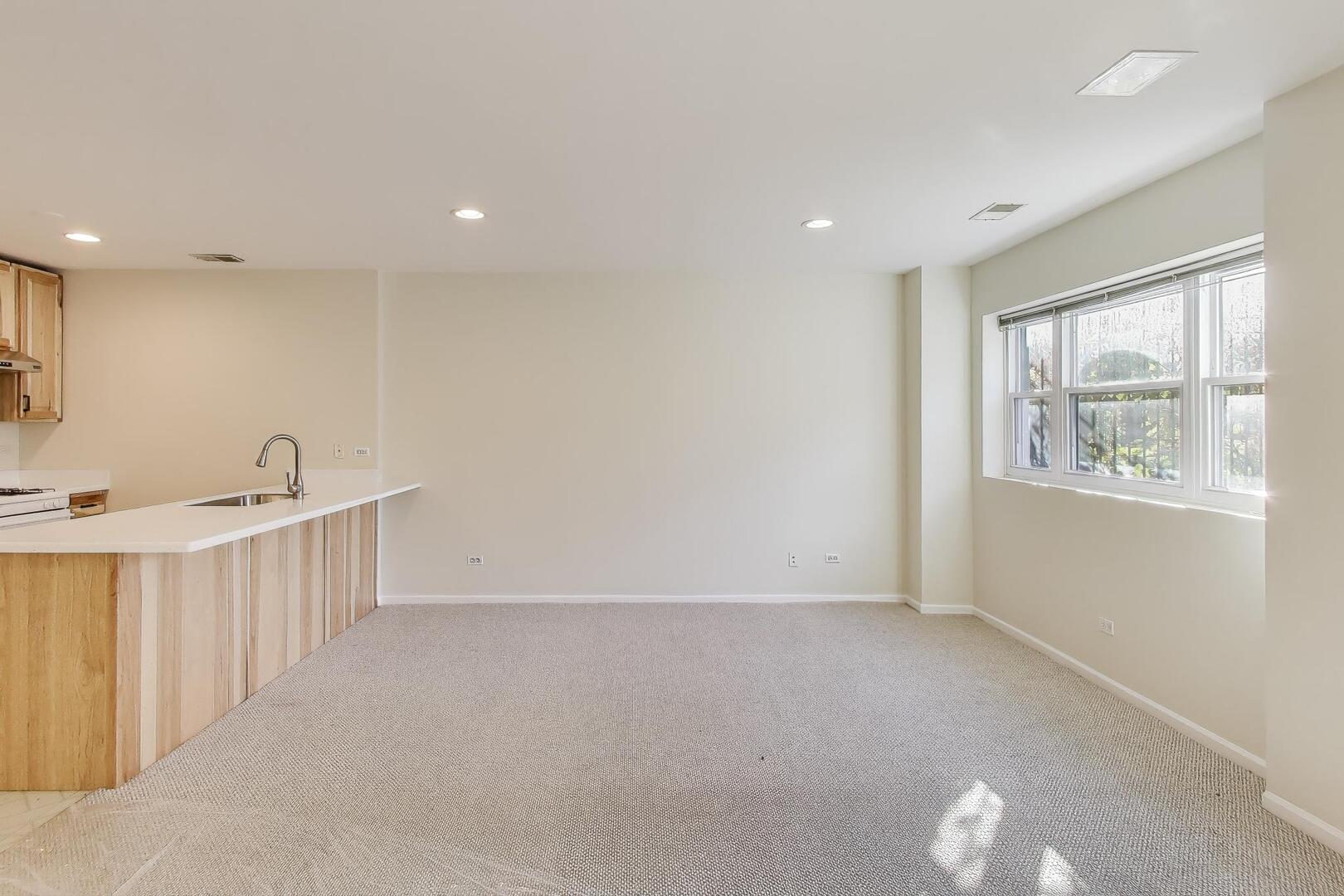 2318 W Flournoy Street #G, Chicago, IL 60612
