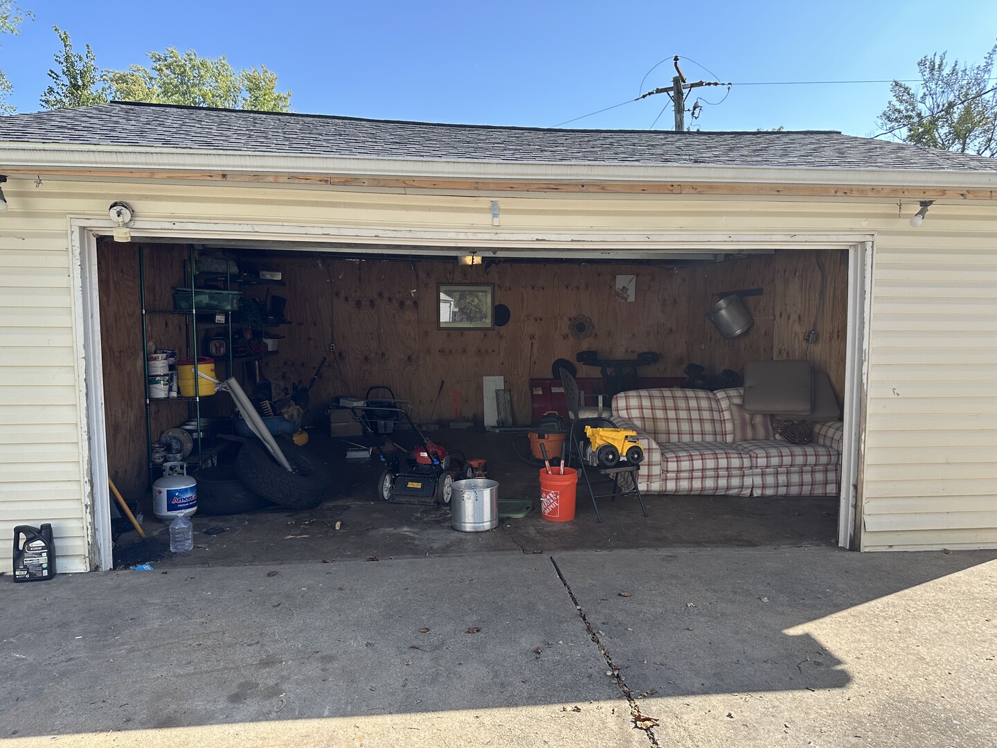 105 Siesta Road, Carpentersville, IL 60110