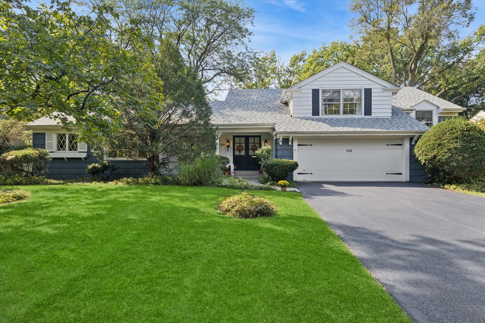 930 Harding Road, Hinsdale, IL 60521