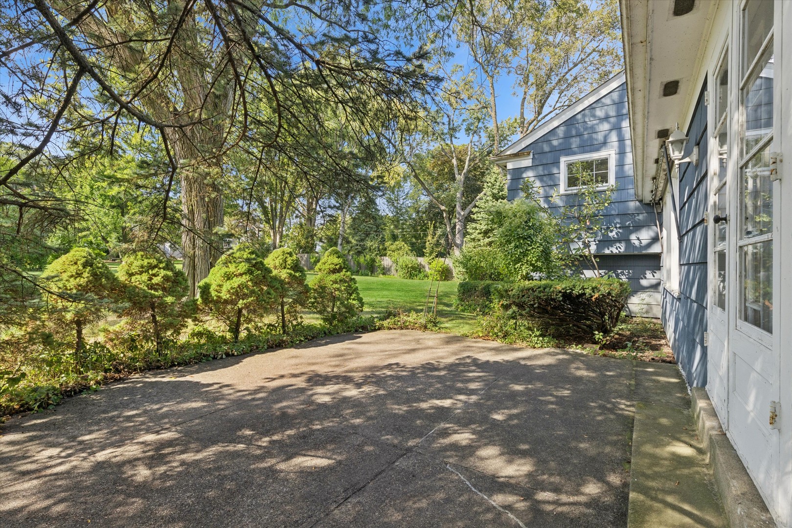 930 Harding Road, Hinsdale, IL 60521