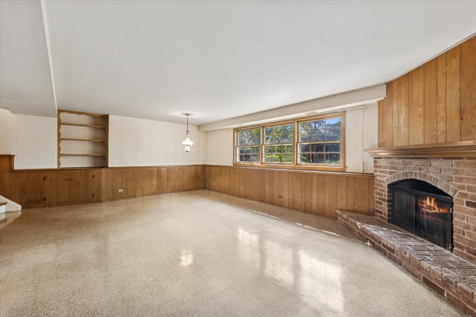 930 Harding Road, Hinsdale, IL 60521