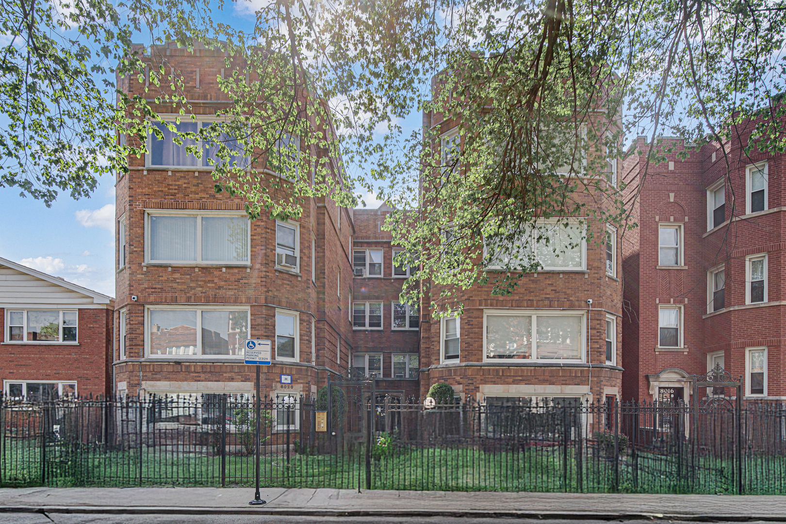 8018 S Eberhart Avenue, Chicago, IL 60619