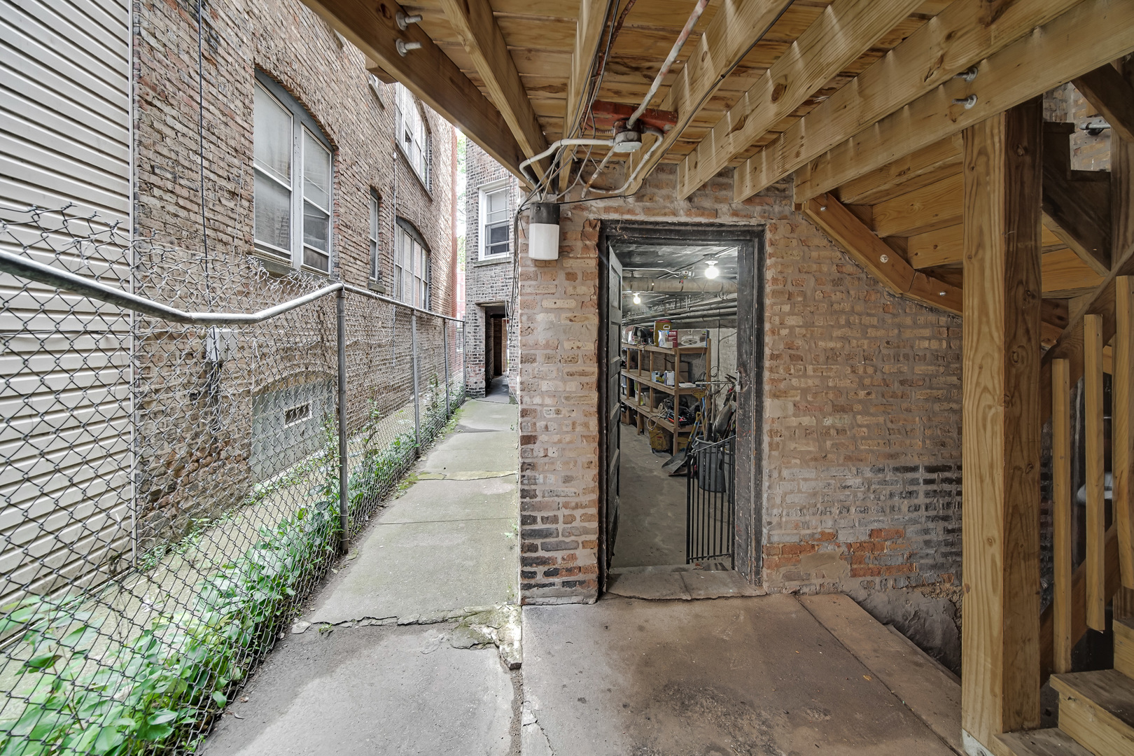 8018 S Eberhart Avenue, Chicago, IL 60619