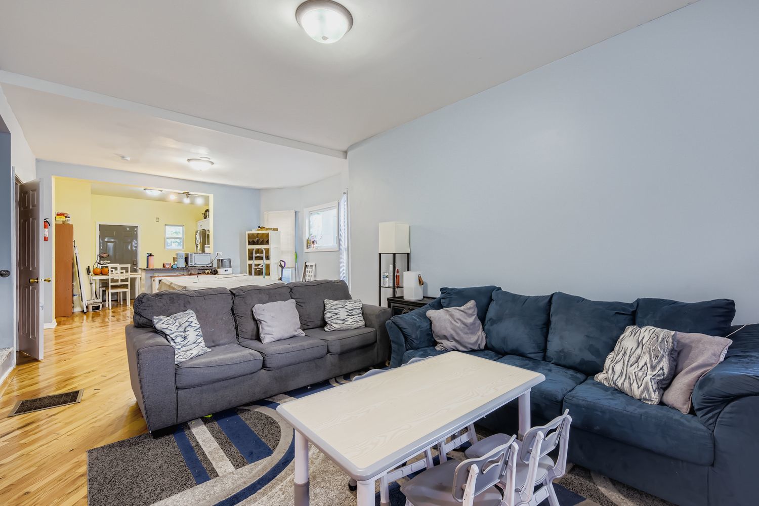 5830 W Rice Street, Chicago, IL 60651