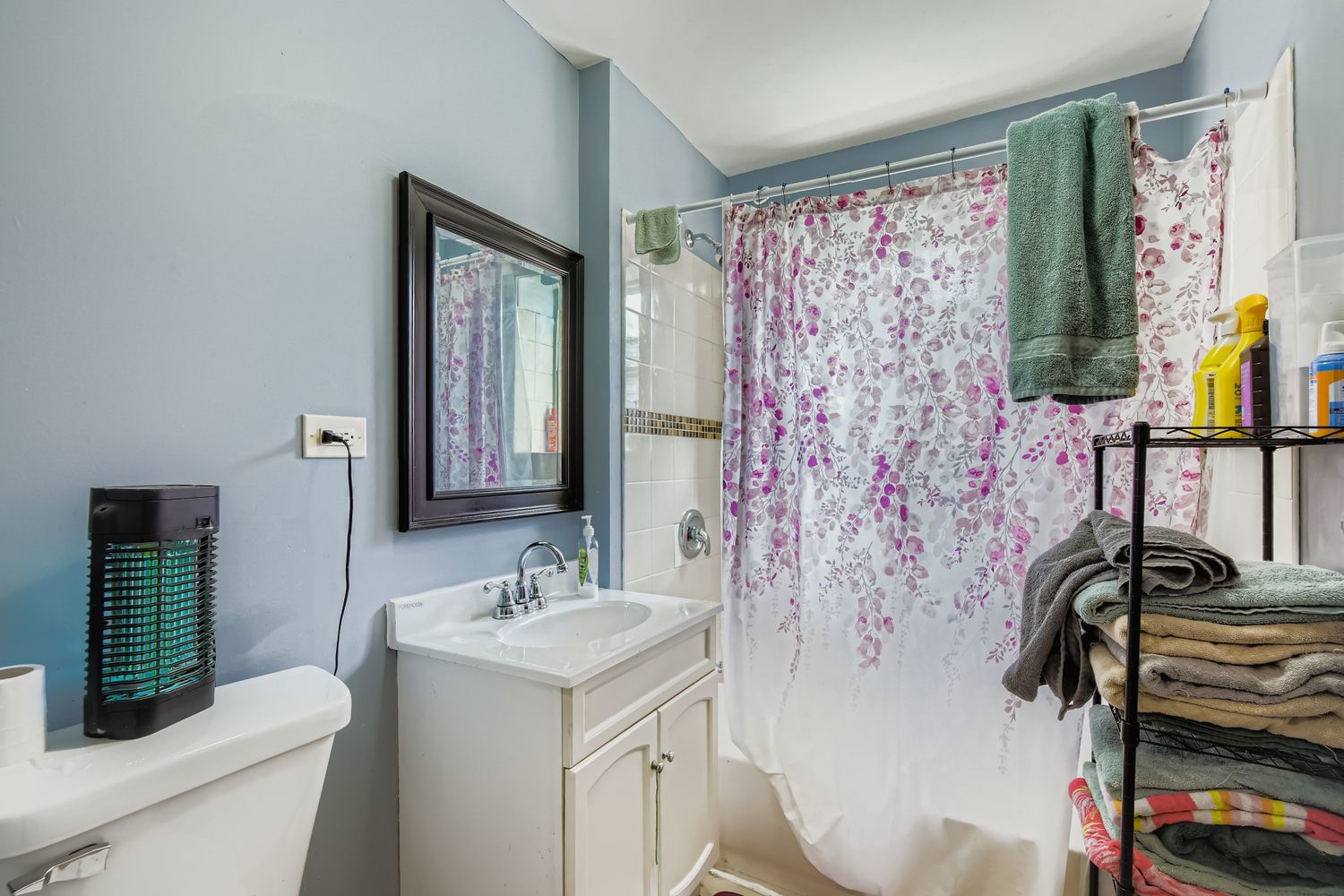 5830 W Rice Street, Chicago, IL 60651