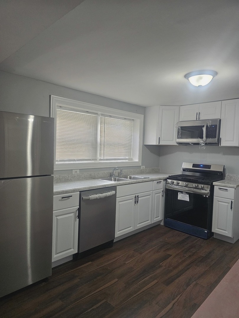 2441 W 46TH Place #1, Chicago, IL 60632