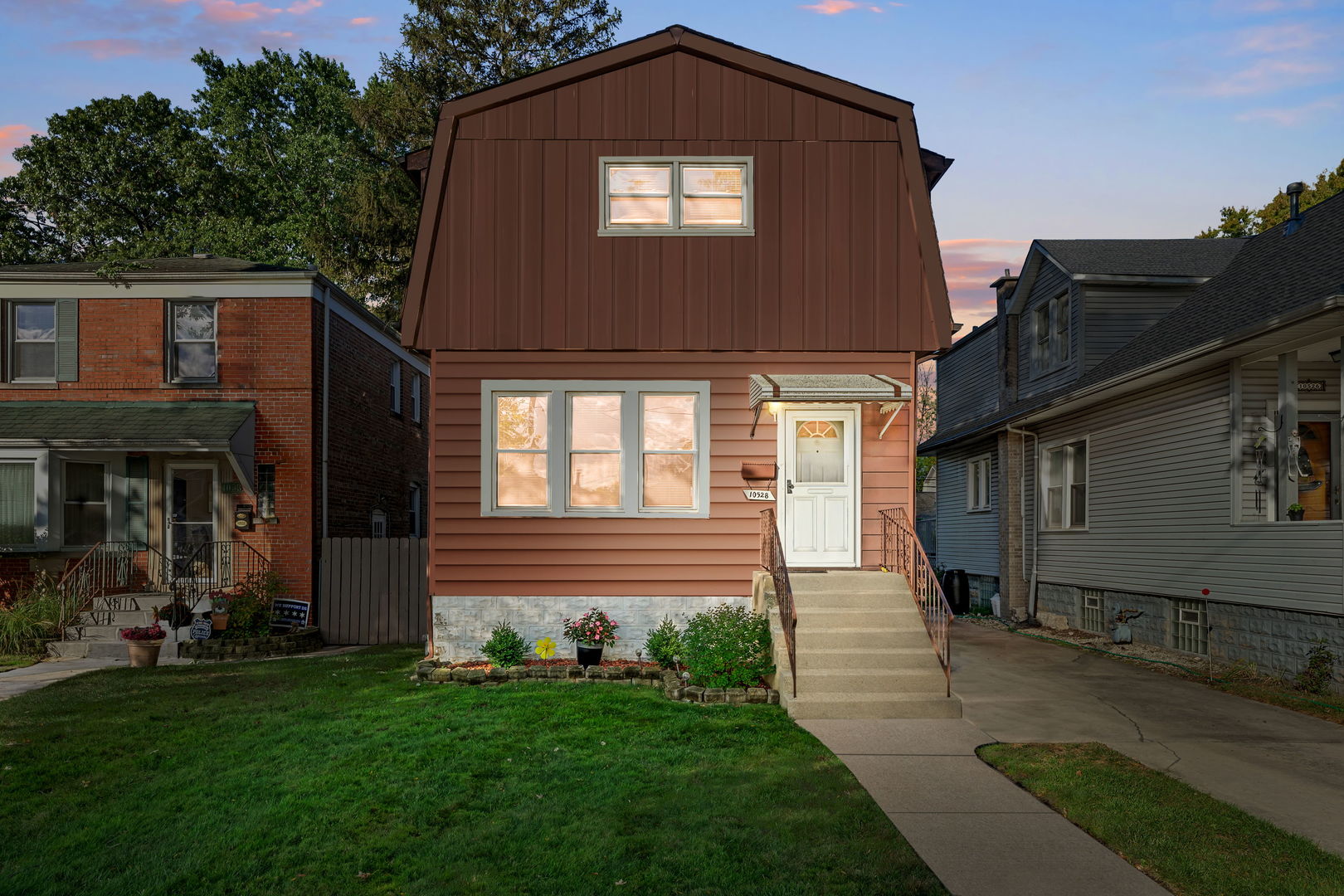 10528 S Lawndale Avenue, Chicago, IL 60655