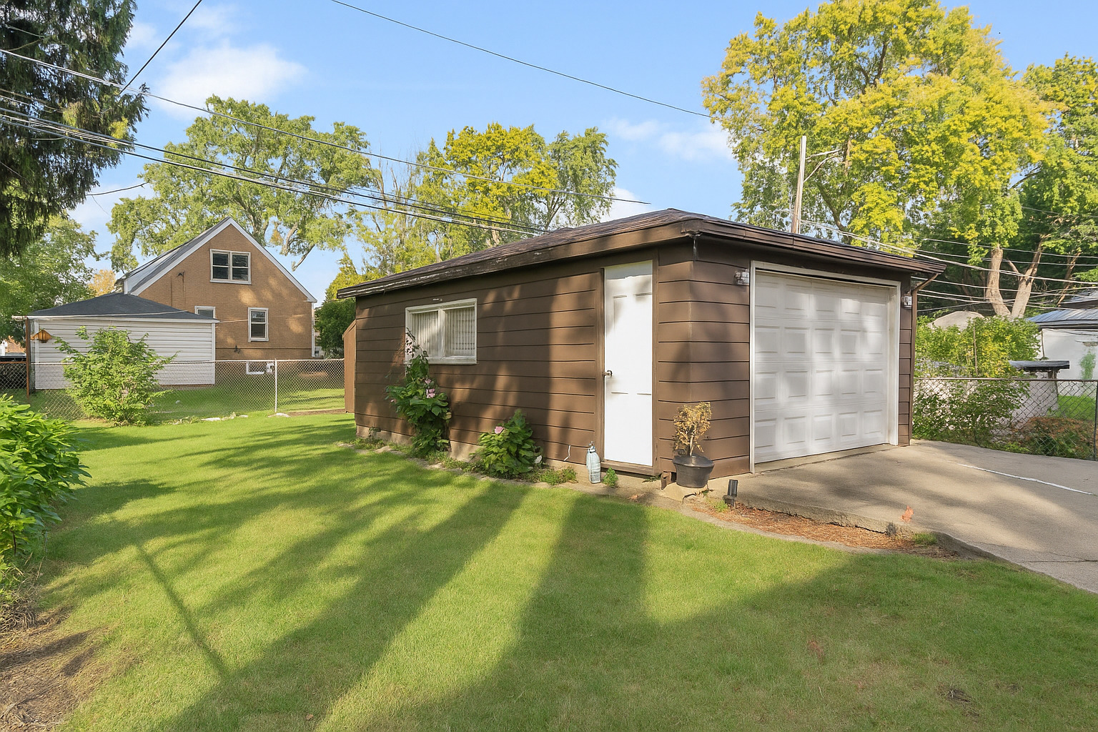10528 S Lawndale Avenue, Chicago, IL 60655
