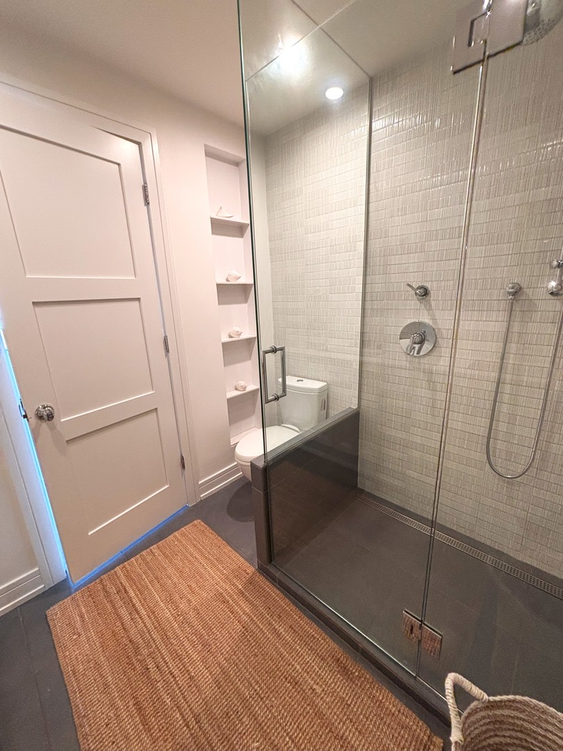 438 S Quincy Street, Hinsdale, IL 60521