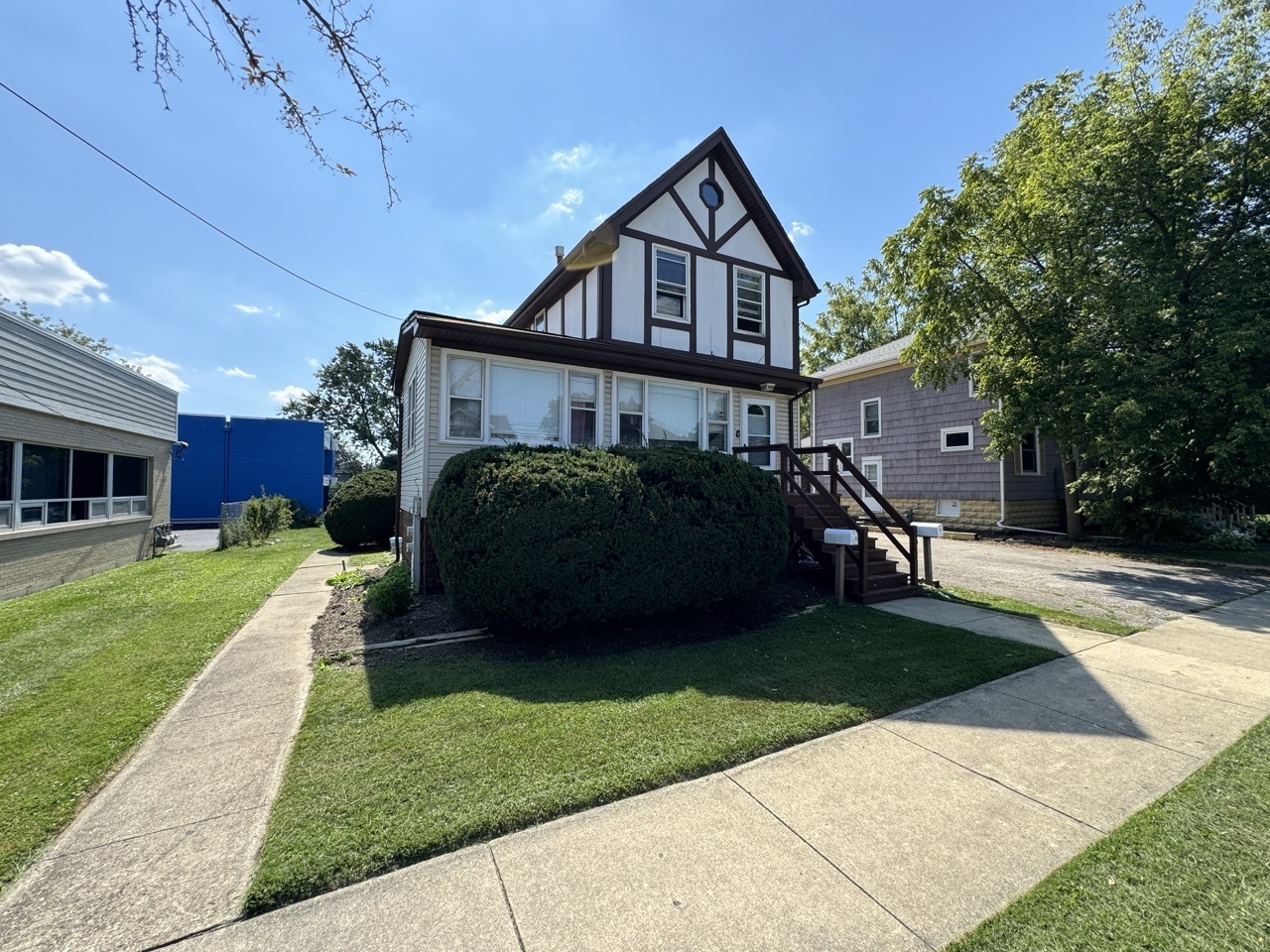 104 W Illinois Street #2, Wheaton, IL 60187