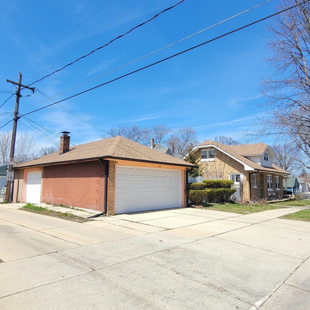 144 E Pomeroy Street, West Chicago, IL 60185