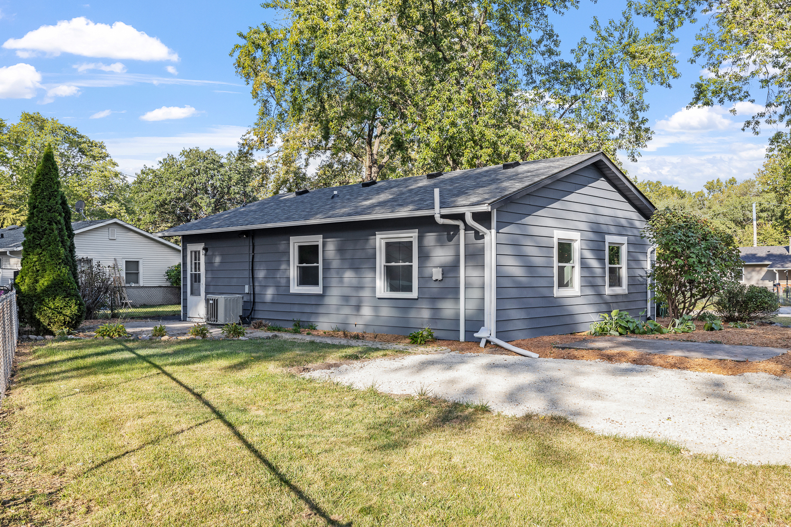 1009 Mccameron Avenue, Lockport, IL 60441