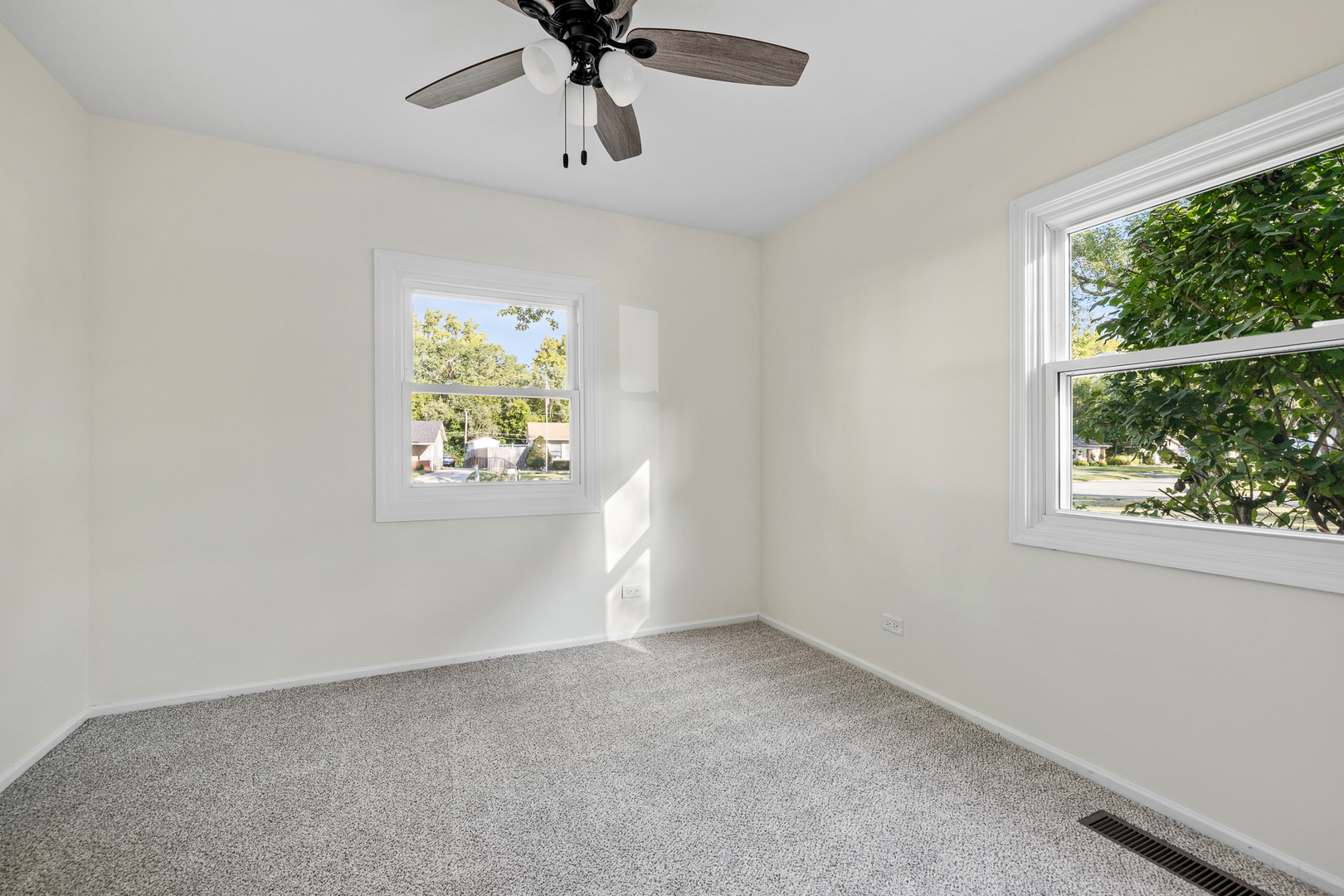 1009 Mccameron Avenue, Lockport, IL 60441