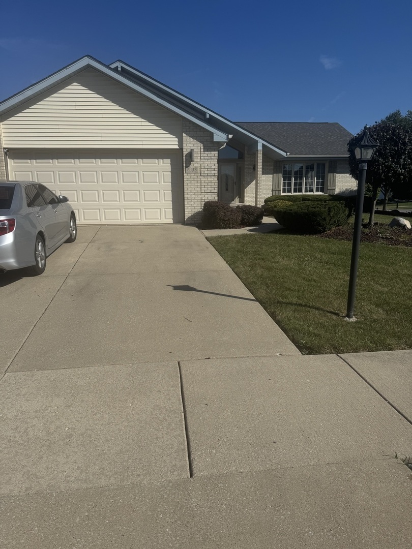 22931 Ridgeway Avenue, Richton Park, IL 60471