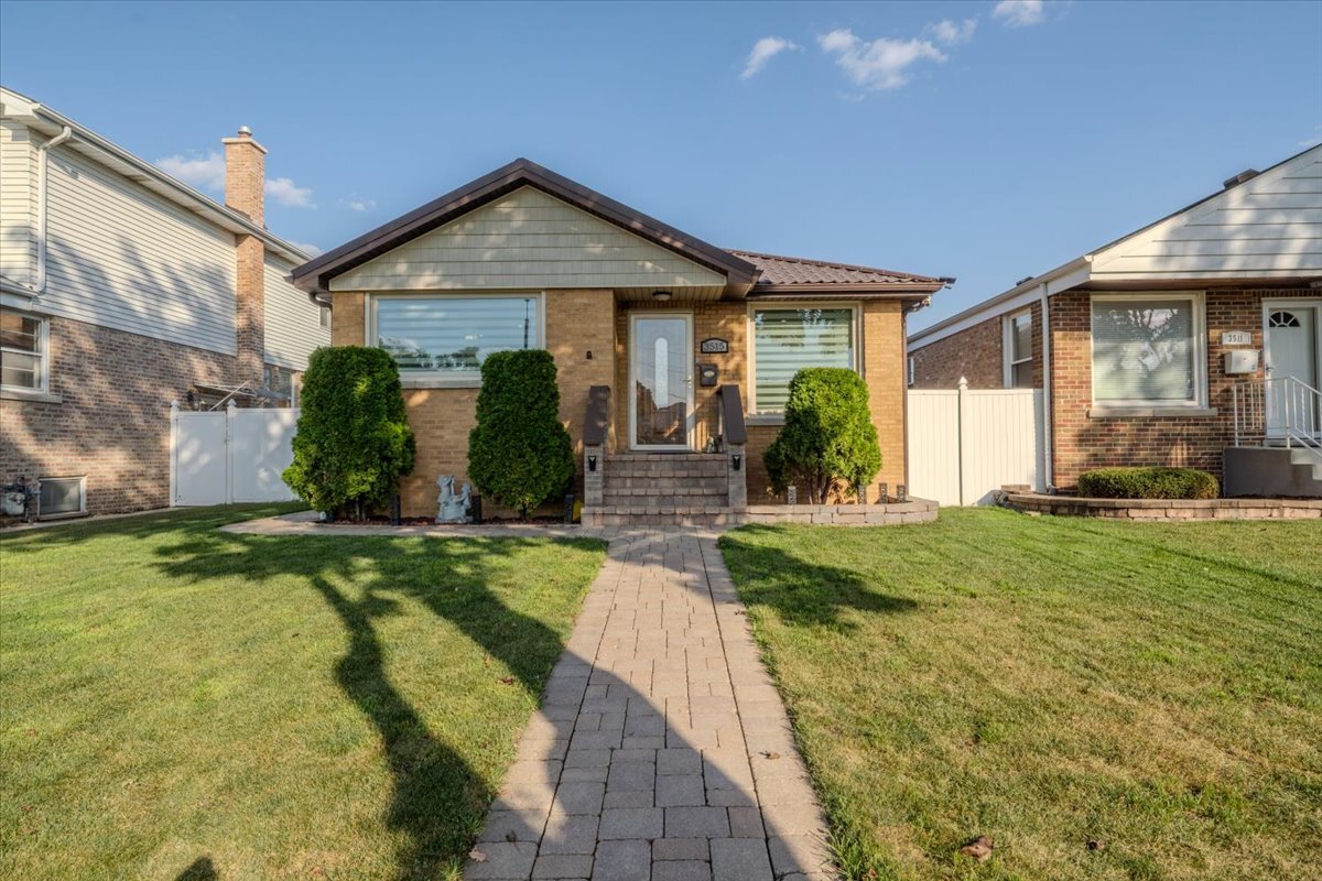 3515 LOUIS Street, Franklin Park, IL 60131