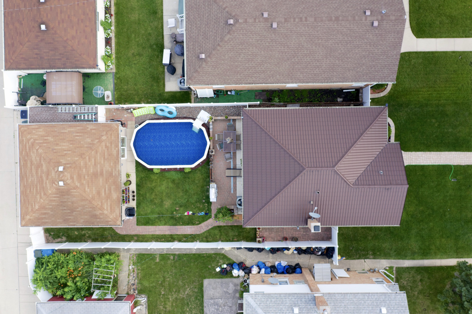 3515 LOUIS Street, Franklin Park, IL 60131