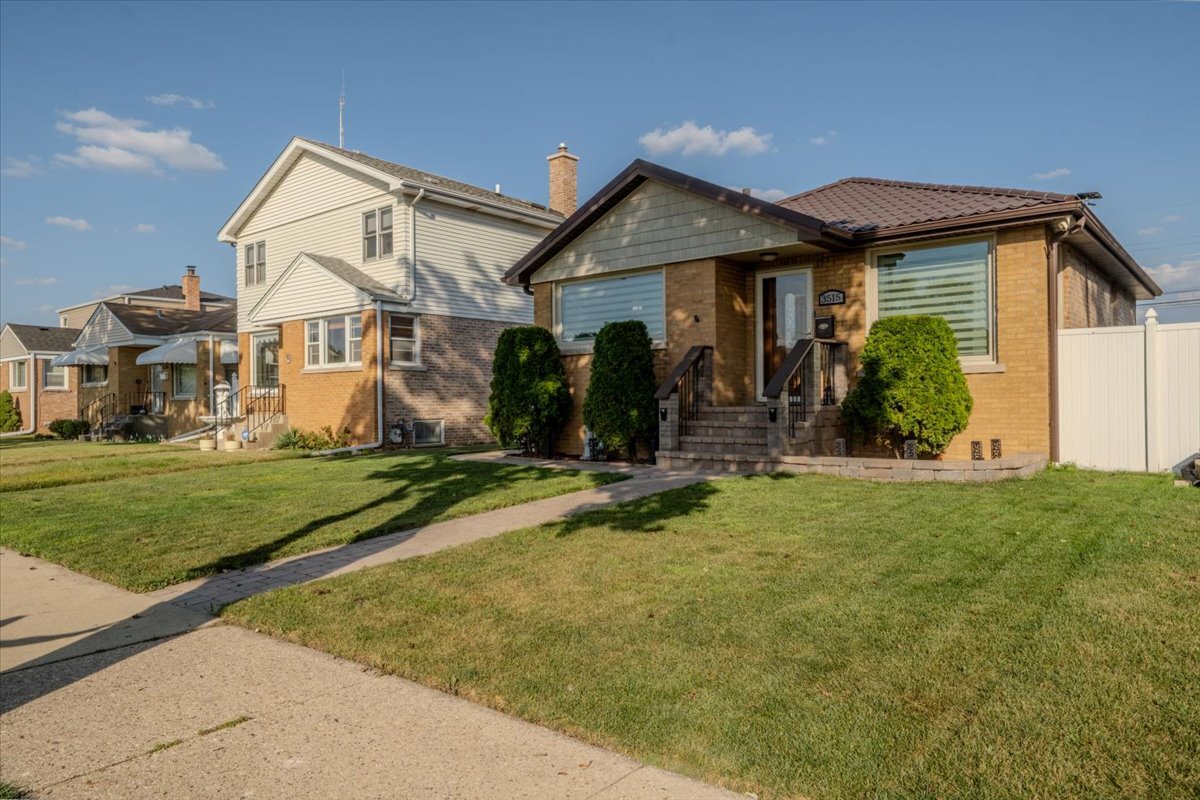 3515 LOUIS Street, Franklin Park, IL 60131