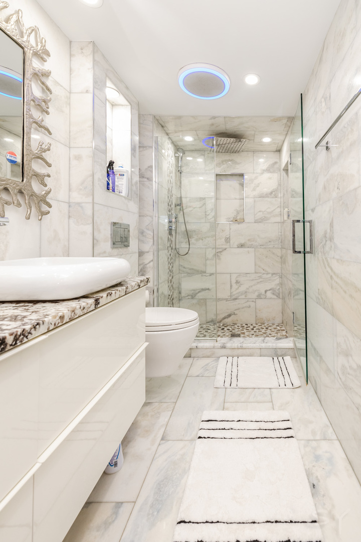 10288 Southwest Highway #3D, Chicago Ridge, IL 60415