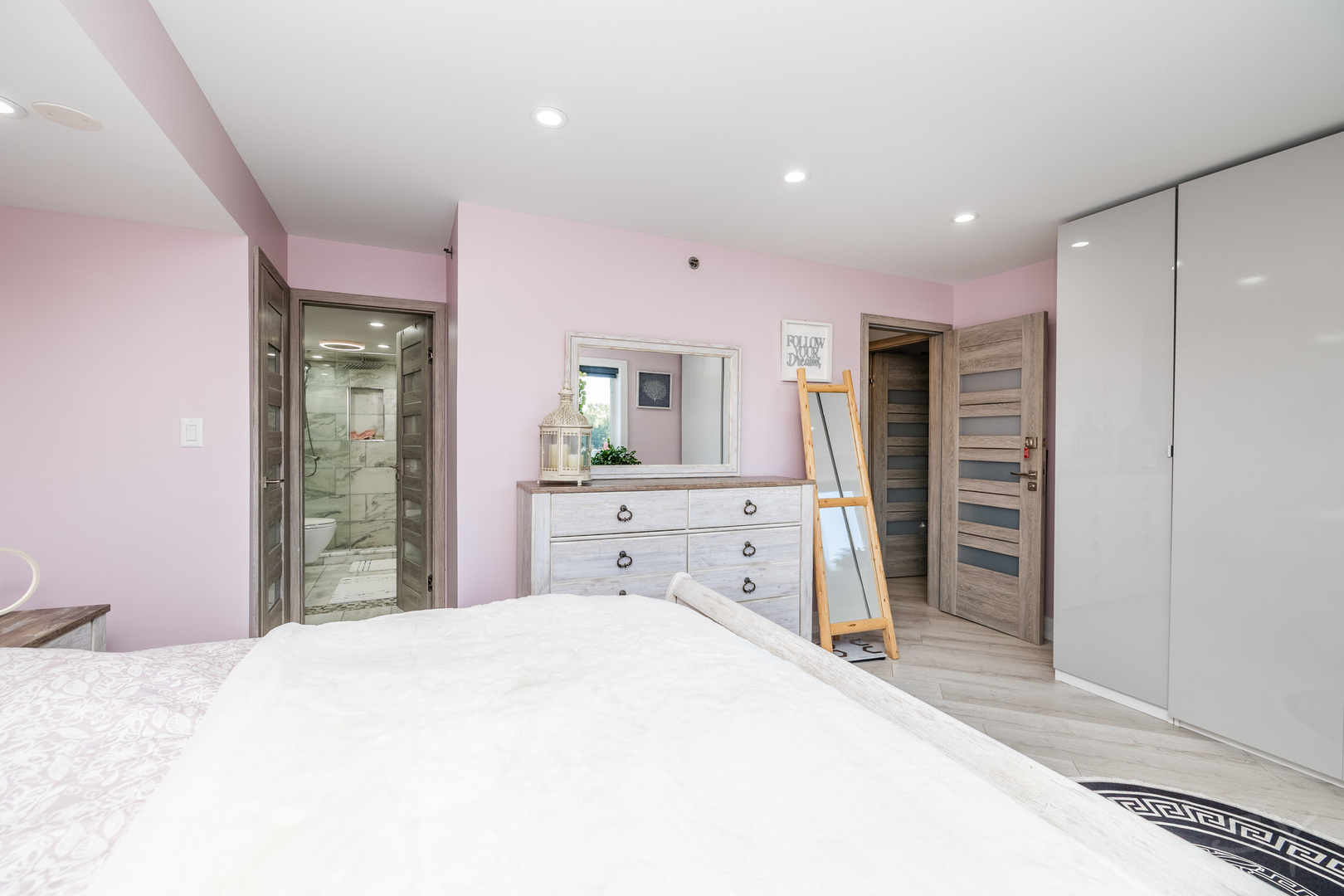 10288 Southwest Highway #3D, Chicago Ridge, IL 60415