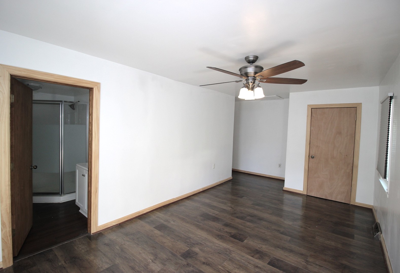 405 N Elm Street, Lexington, IL 61753