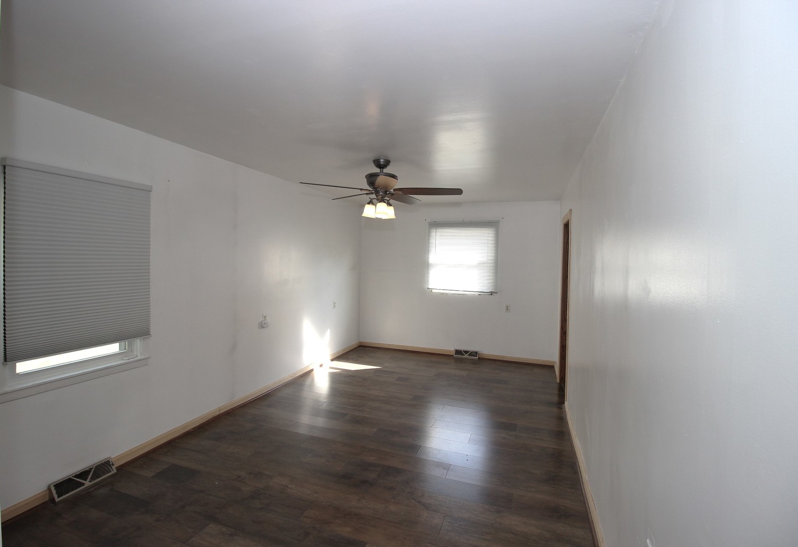 405 N Elm Street, Lexington, IL 61753