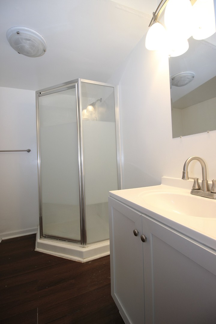 405 N Elm Street, Lexington, IL 61753