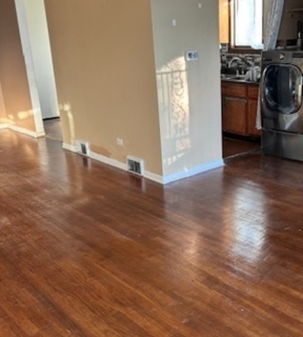 9227 S Perry Avenue, Chicago, IL 60620