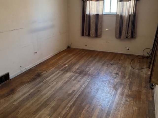 9227 S Perry Avenue, Chicago, IL 60620