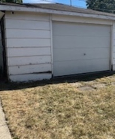 9227 S Perry Avenue, Chicago, IL 60620