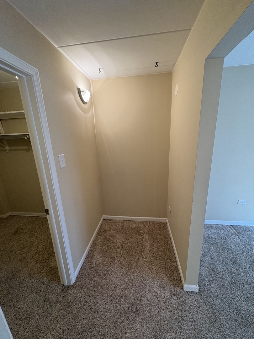 10810 S Kilpatrick Avenue #1NE, Oak Lawn, IL 60453