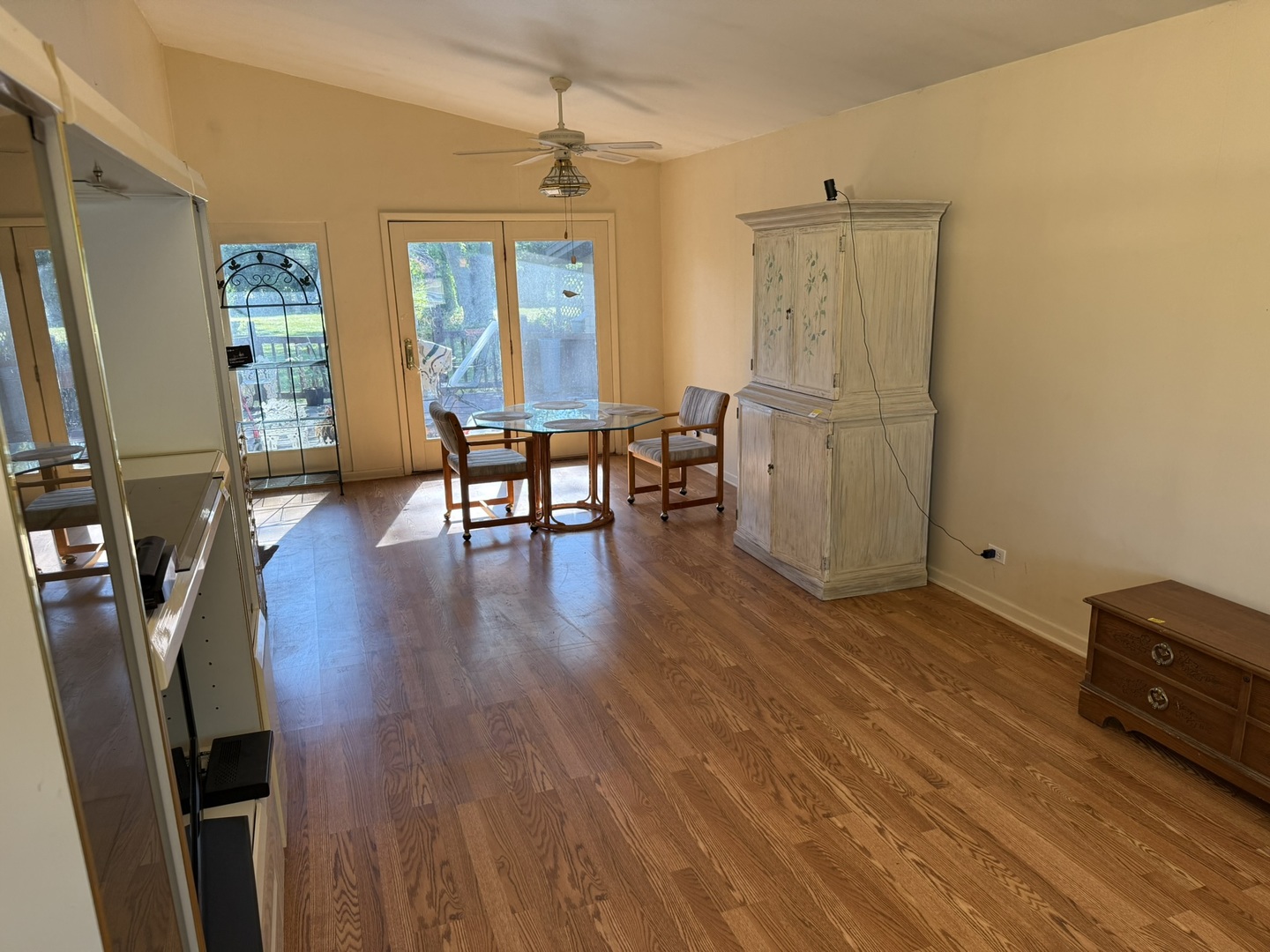 1901 W Plainfield Road, La Grange Highlands, IL 60525